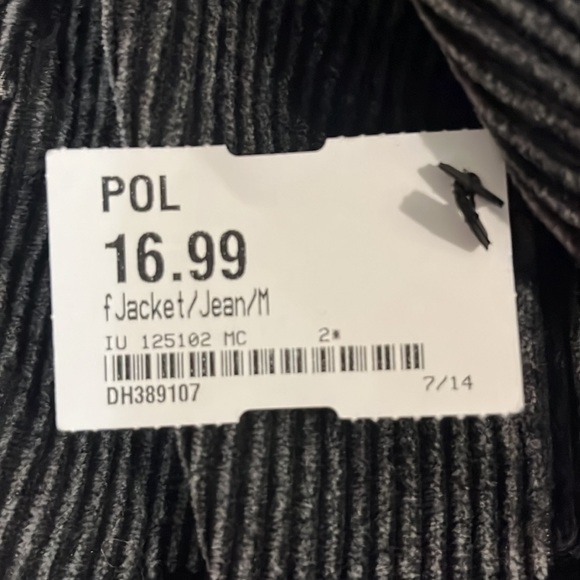 Jean jacket - Picture 2 of 2